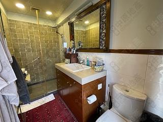 Pok Fu Lam - Baguio Villa Block 31 04