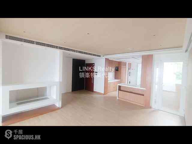 Chung Hom Kok - Hillgrove 10
