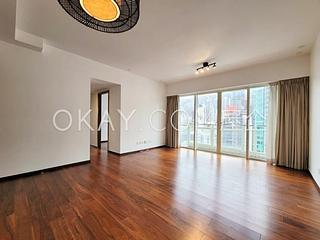 Soho - Centrestage 06