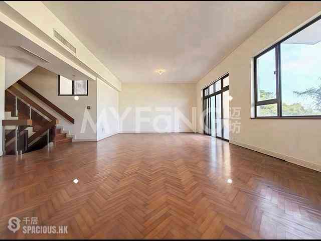 Stubbs Road - Taipan Court 02