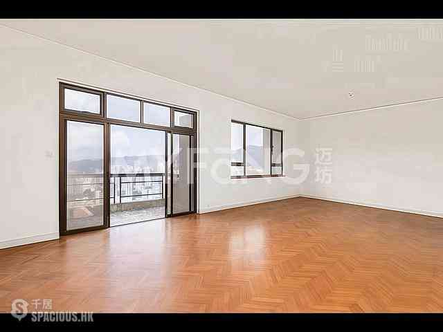 Stubbs Road - Taipan Court 05