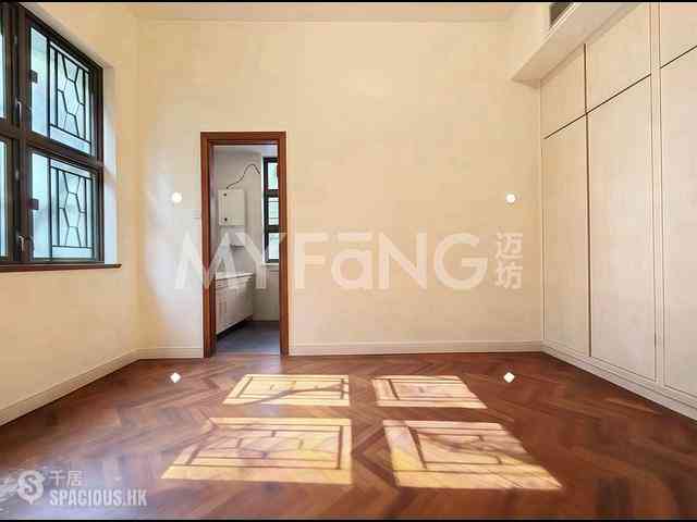 Stubbs Road - Taipan Court 14