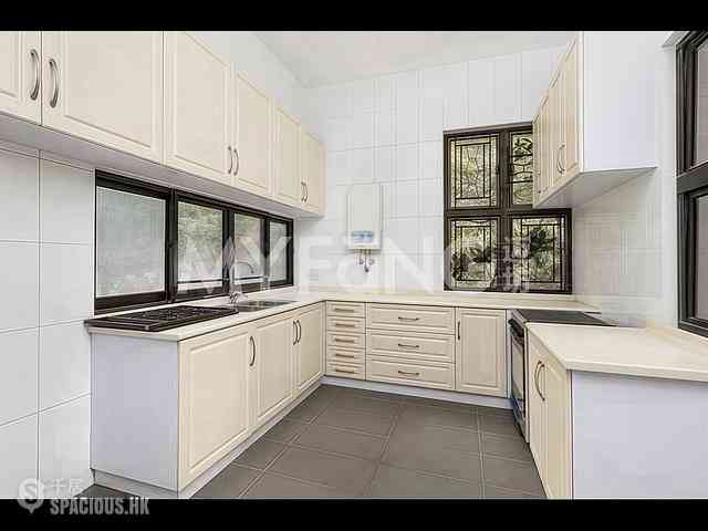 Stubbs Road - Taipan Court 17