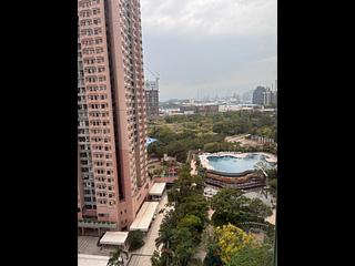Tai Kok Tsui - Metro Harbour View Phase 1 Block 6 04