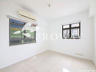 Causeway Bay - Riviera Mansion 09