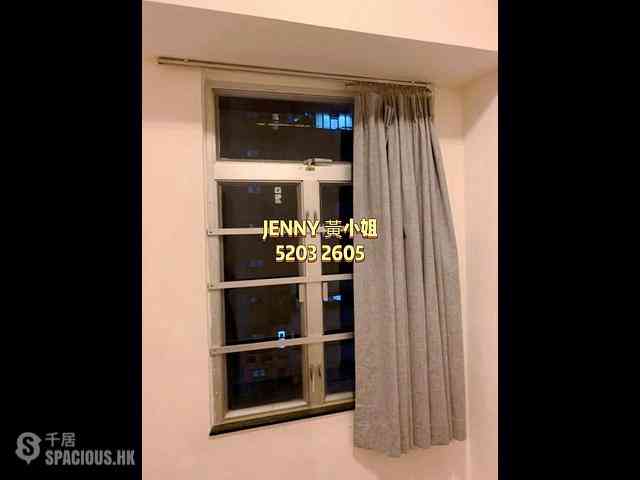 Mong Kok - Seng Fai Building 06