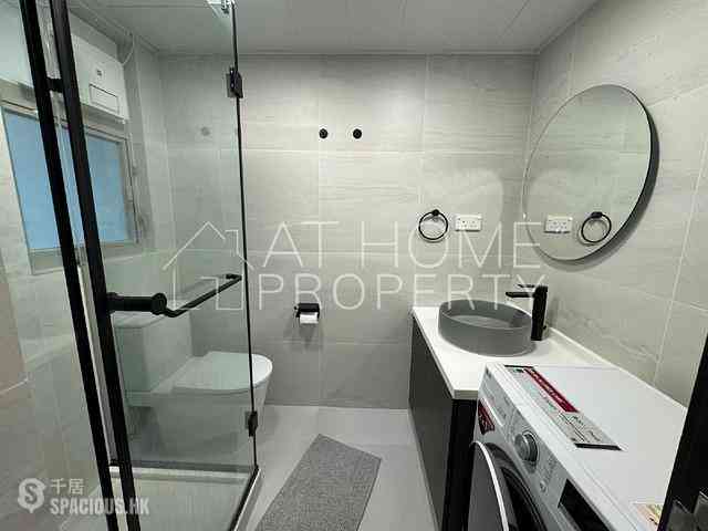 Sai Ying Pun - Centre Place 07