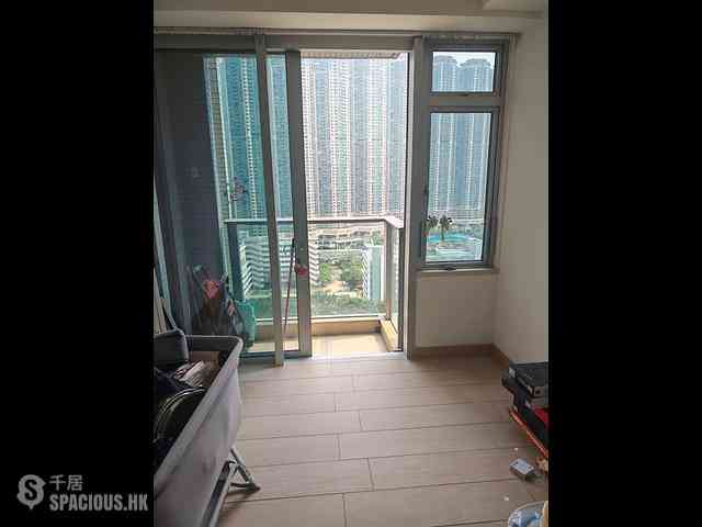 Tung Chung - Century Link Phase 1 Tower 5B 01