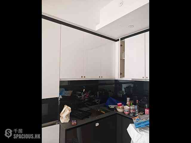 Tung Chung - Century Link Phase 1 Tower 5B 04