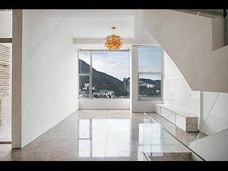 Repulse Bay - The Beachfront 09
