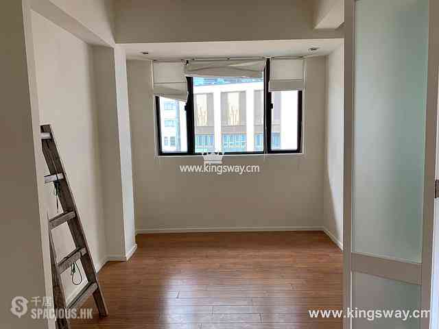 Soho - 22, Elgin Street 16