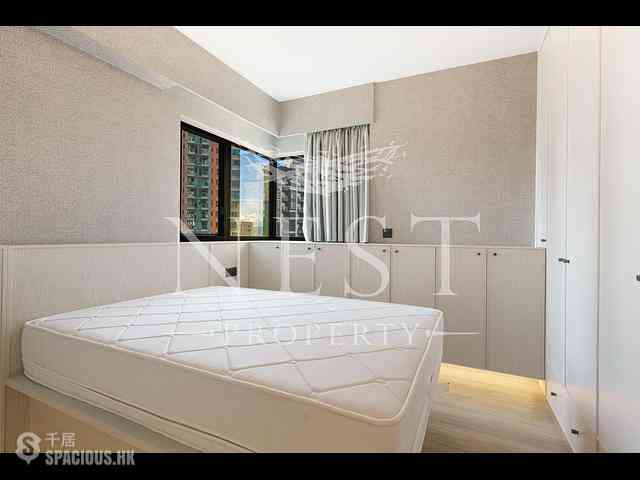 Kennedy Town - University Heights 04