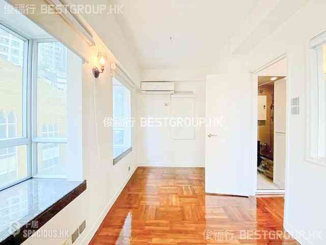 Mid Levels Central - Windsor Court 04