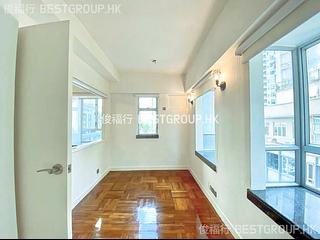 Mid Levels Central - Windsor Court 05