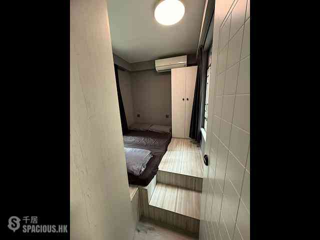Sai Ying Pun - Yuen Fai Court 04