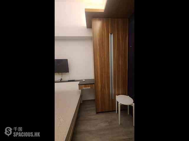 Wan Chai - Yau Kwong Building 01