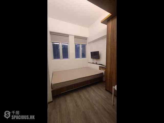 Wan Chai - Yau Kwong Building 02