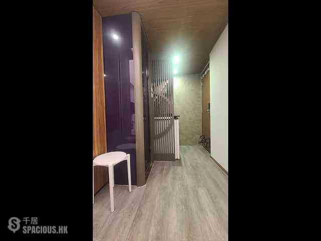 Wan Chai - Yau Kwong Building 03