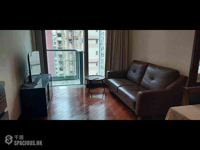 Wan Chai - The Avenue Phase 2 Block 2 01