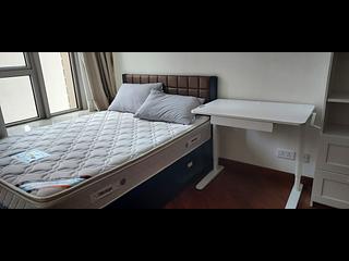 Wan Chai - The Avenue Phase 2 Block 2 02