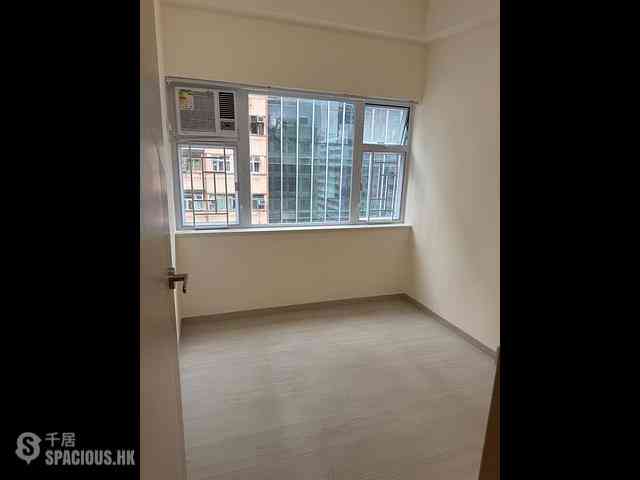 Wan Chai - Ying King Building (Mansion) 02