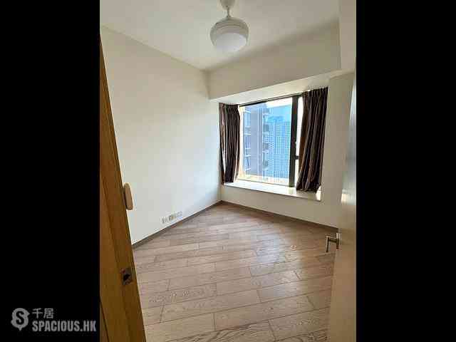 Tung Chung - The Visionary Tower 3 02