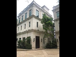 Repulse Bay - 110, Repulse Bay Road 02