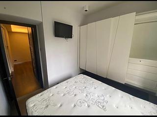 Sai Ying Pun - Tong Nam Mansion 03