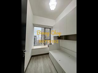 Sai Ying Pun - Island Crest Block 1 08