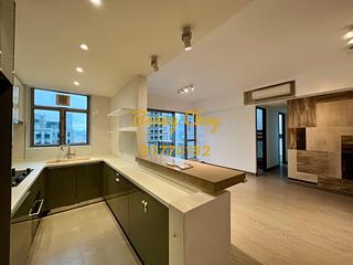 Sai Ying Pun - Island Crest Block 1 09