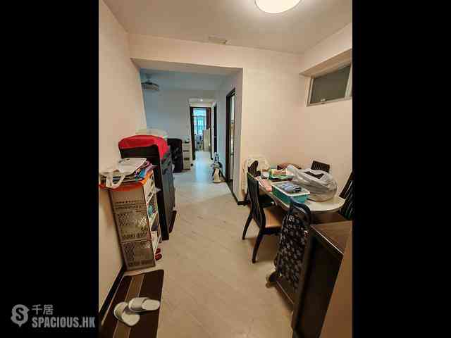 Kennedy Town - Pearl Court Block B 01