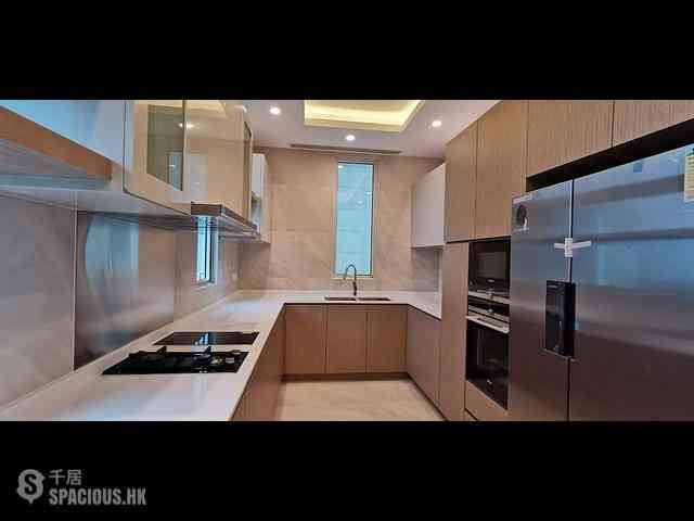 Repulse Bay - 110, Repulse Bay Road 13
