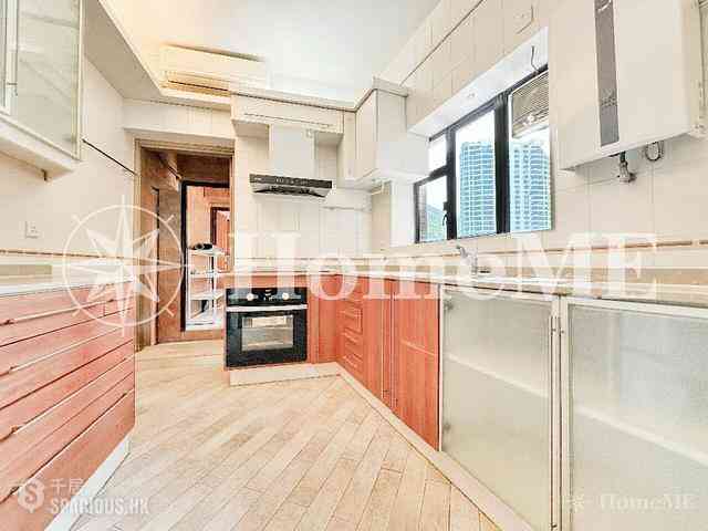Repulse Bay - Ruby Court 07