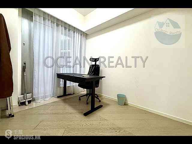 Clear Water Bay - Mount Pavilia 06