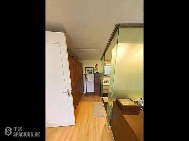 Tai Tam - Hong Kong Parkview Parkview Court Block 3 07