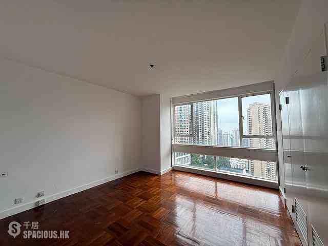 Mid Levels Central - May Tower Block 1 03