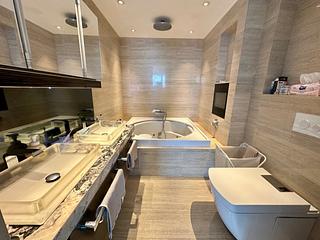 Wong Chuk Hang - Marinella 26