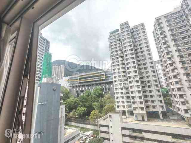 Happy Valley - Le Cachet 02