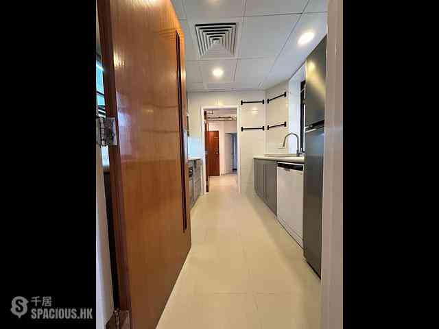 Mid Levels East - 74, Bamboo Grove 08
