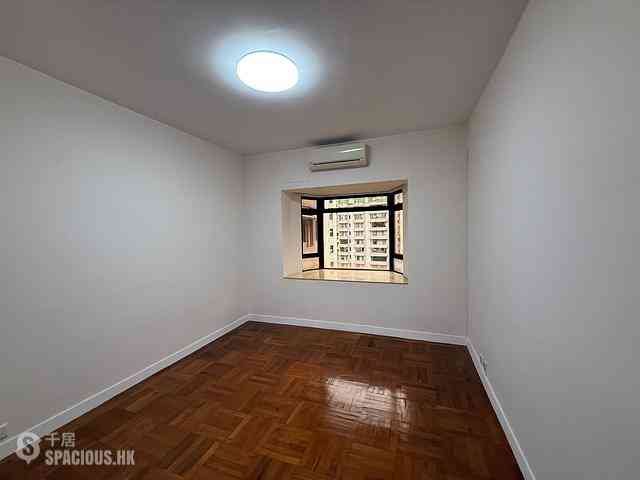Mid Levels Central - Kennedy Heights 05