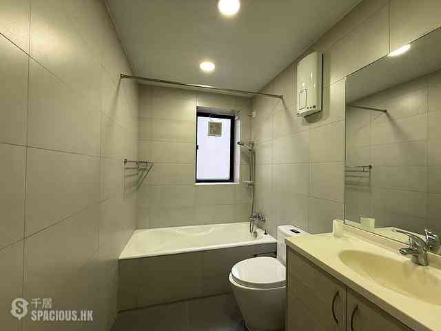 Mid Levels Central - Kennedy Heights 12