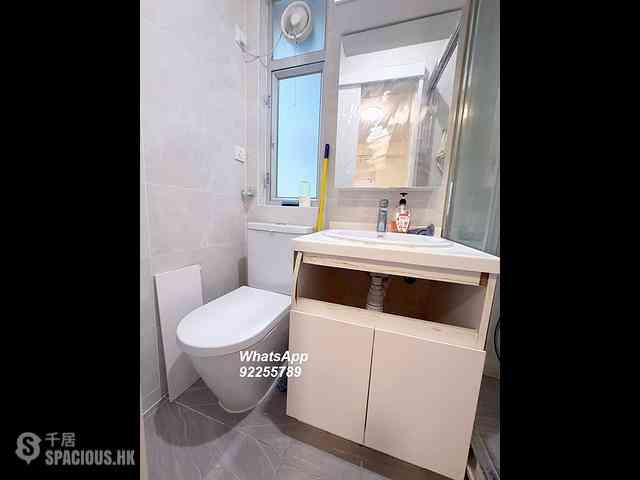 Sheung Wan - Evora Building 06