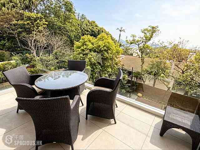 The Peak - Strawberry Hill 12