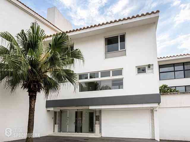 The Peak - Strawberry Hill 22