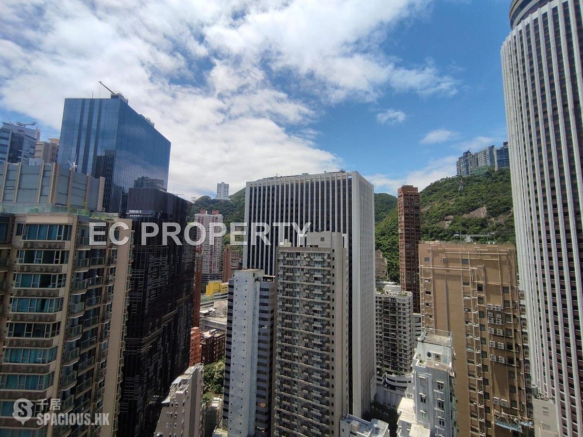 Wan Chai - The Avenue Phase 2 01