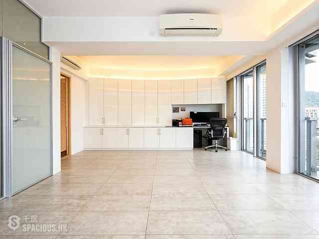 Wong Chuk Hang - Marinella 18