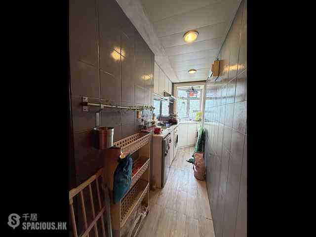 Sai Ying Pun - Jade Court 06