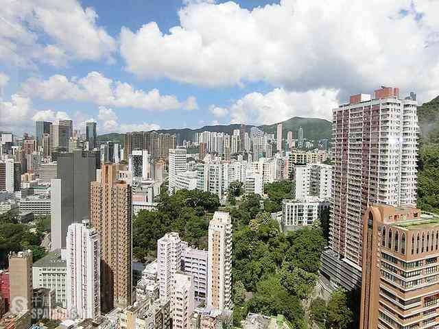 Mid Levels East - Bamboo Grove 02
