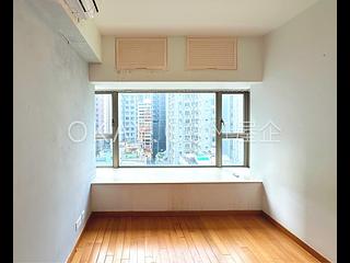 Wan Chai - The Zenith 08