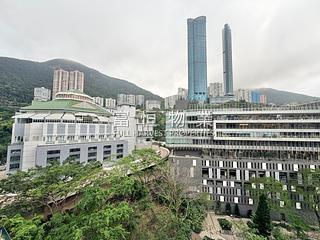 Happy Valley - The Urban Edition 08